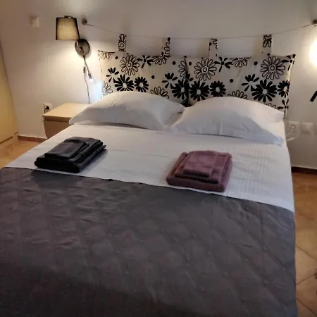 度假居 Ilias House 斯基亚索斯镇