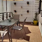 Semesterbostad Ilias House
